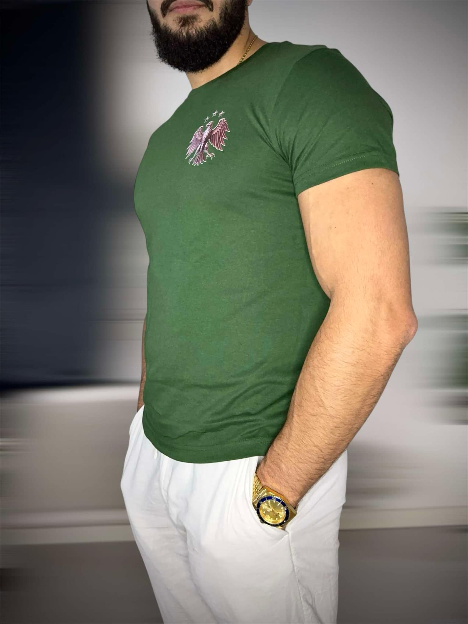 T-shirt med Syriens Nya Identitetssymbol